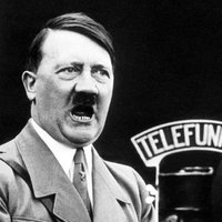Рассекречены документы британской разведки о "полезном" Гитлере
