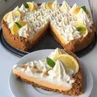 Citronu tarte bez cukura ar liesu krēmsiera pildījumu