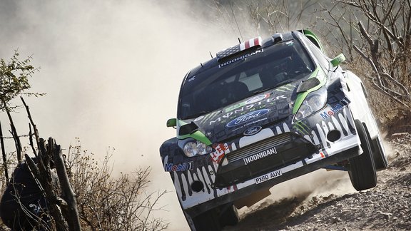 Bloks.WRC.Meksika.2011_PetrLusk