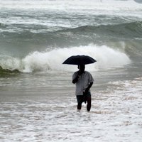 Индия ждет супершторма: с восточного побережья эвакуированы 400 тысяч