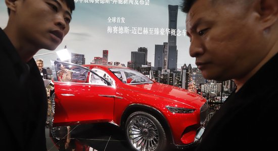 Ķīnā spēcīgs pieprasījums pēc luksusa automašīnām 'Maybach'