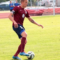 Latvijas futbola izlases aizsargs Freimanis karjeru turpinās Lietuvā