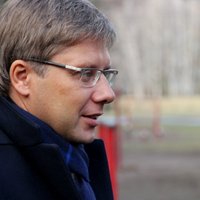 Dzanuškāns nolēmis atmaksāt domei 35 000 eiro par skandalozo pētījumu, paziņo Ušakovs
