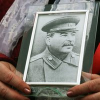Грузия: в Гори будет восстановлен памятник Сталину