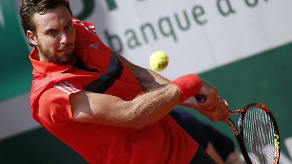 French Open, teniss: Ernests Gulbis - Nikolā Maī