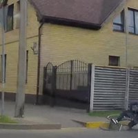 Video: Velosipēdista avārija uz Pērnavas ielas Rīgā