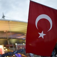 Nav vajadzības atsākt ofensīvu Sīrijā, paziņo Turcija