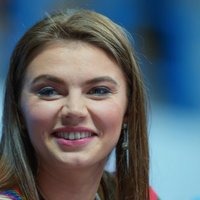Алина Кабаева стала главой ЗАО "Спорт-Экспресс" в холдинге друга Путина