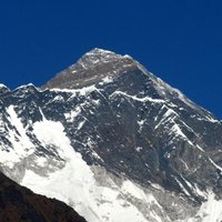 Pērn pirmoreiz kopš 1974. gada Everests palicis neiekarots