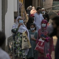 Коронавирус: Олимпиада пройдет в 2021-м любой ценой, в Индии суточный рекорд заболеваемости