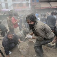 Непал: после землетрясения погибли свыше 2500 человек, в том числе 84 альпиниста