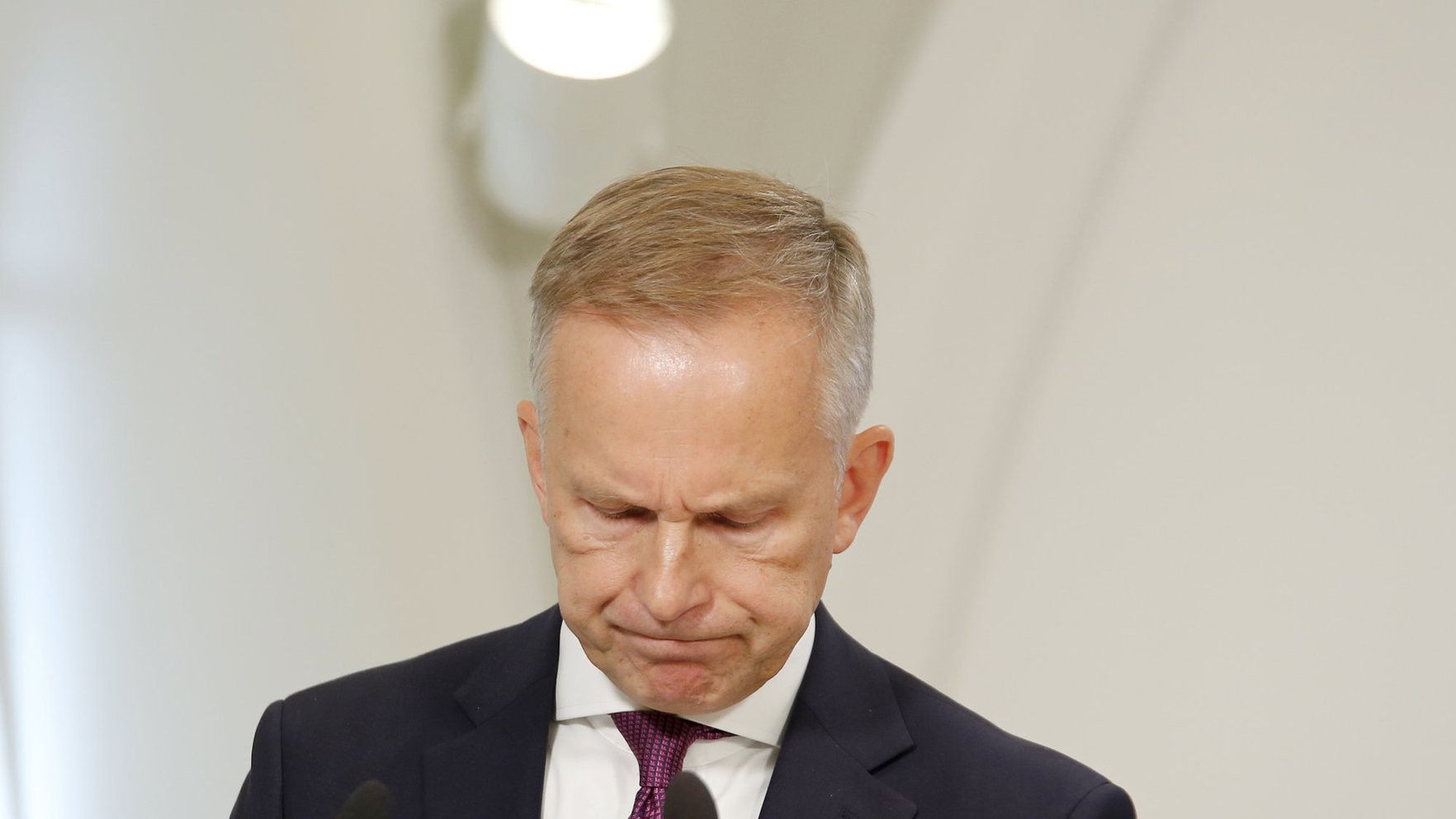 Bijušais Latvijas Bankas prezidents Rimšēvičs turpina noliegt vainu kukuļošanas lietā