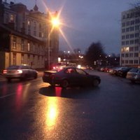 Oriģināls parkings BMW izpildījumā