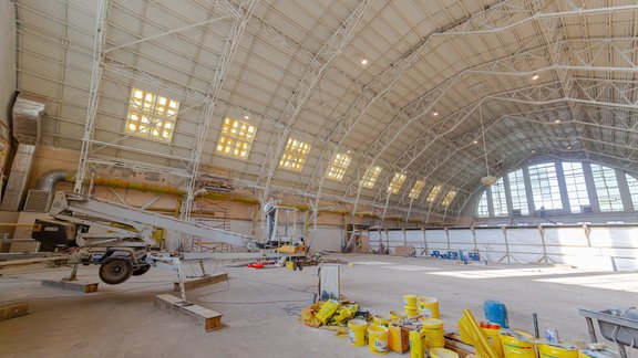 Foto: Rīgas Centrāltirgus Sakņu paviljonā atjauno konstrukcijas