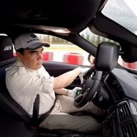 Video: Turkmenistānas prezidents driftē ar 'BMW M3'