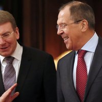Лавров отказался обсуждать c Ринкевичем критерии снятия санкций