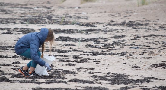 Noiet visu Latvijas jūras piekrasti. Ceļā pošas Zaļā ekspedīcija