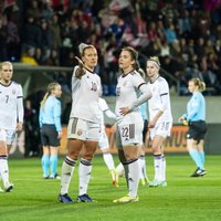 Latvijas sieviešu futbola izlase Jāņos uzņems Luksemburgas vienību