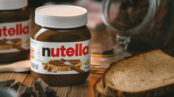 nutella lazdu riekstu šokolādes krēms ferrero