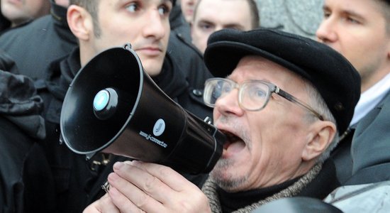 Maskavā aiztur 25 nesankcionētus protestētājus