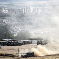 Uz Sīrijas robežas izcēlusies 'Islāma valsts' un turku armijas apšaude; viens karavīrs kritis