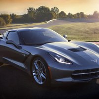 'Chevrolet' prezentējis jaunās paaudzes 'Corvette'