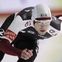 Silovs ar Latvijas rekordu triumfē PK posmā 1500 metru distances B grupā