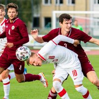 Latvijas U-21 futbolisti EČ ievadā Jelgavā zaudē Polijai