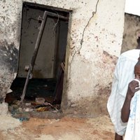 Nigērijas mošejā uzspridzinās teroristi pašnāvnieki; miruši desmitiem cilvēku