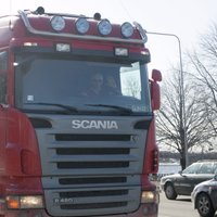 Par neatļautu pilsētas centra šķērsošanu Rīgā sodīti 259 kravas auto vadītāji