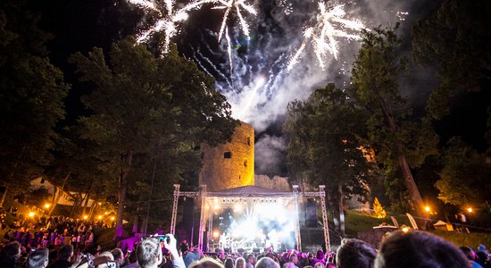 'Fono Cēsis' atgriežas pils parkā un papildina grupu sarakstu