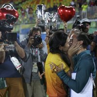 Rio olimpiskais regbija 7 turnīrs sievietēm noslēdzas ar bildinājumu