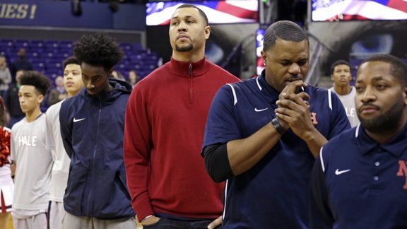 former NBA All-Star Brandon Roy, center