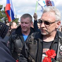 Aizturēts 'Putina baikeru' Latvijas nodaļas vadītājs