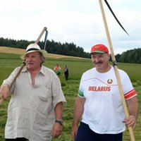 Депардье не понимает, почему у Лукашенко плохая репутация на Западе