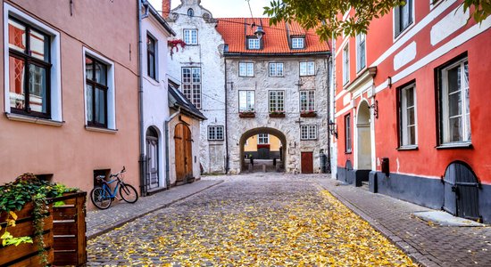 Aptauja: Pērn samazinājies rezervēto viesnakšu skaits Latvijā