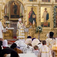 Krievijas pareizticīgā baznīca nevēlas kristīt bērnus, kas dzimuši surogātmātēm
