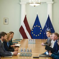 'Fibenol' rūpnīcas projektam Latvijā piešķirts 'Zaļā koridora' statuss, uzsver Siliņa