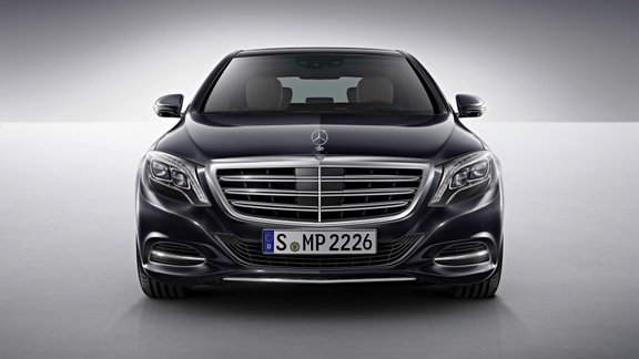 Mercedes-Benz S600