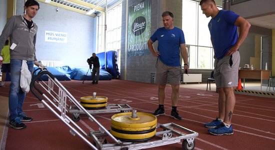 Latvijas bobsleja izlase jaunos stūmējus meklēs arī septembra izskaņā