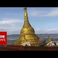 ВИДЕО: В Мьянме под воду ушел буддийский храм