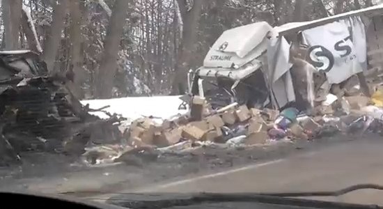 Жуткая авария под Крустпилсом - видео с места трагедии