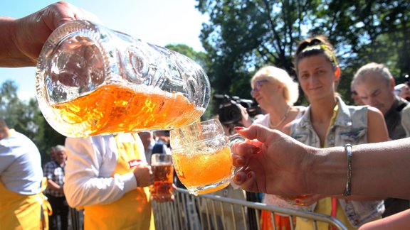 alus kausi, alus svētki