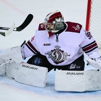 Rīgas 'Dinamo' viesos Ufā piedzīvo sesto zaudējumu pēc kārtas