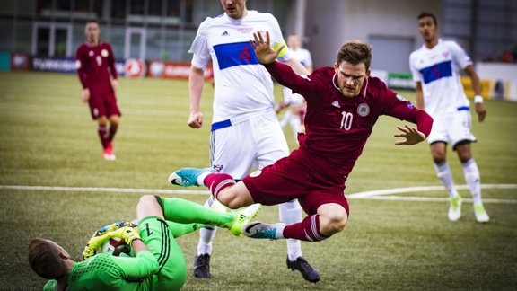 Futbols, Pasaules kausa atlase futbolā: Latvija - Fēru salas - 39