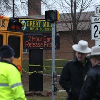 Стрельба в школе в штате Мэриленд: двое раненых, стрелок погиб