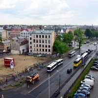 No pirmdienas Rīgā pārceļ iekāpšanas pieturu Pierīgas autobusu maršrutiem
