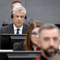 Kosovas eksprezidents Hāgā noliedz vainu apsūdzībās par iespējamiem kara noziegumiem