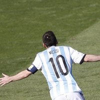 Mesi izglābj Argentīnu no sensacionāla neizšķirta pret Irānu