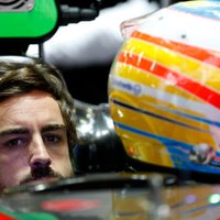 'McLaren' nezina, kad Alonso varēs atgriezties trasē